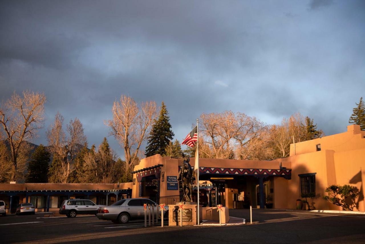 Kachina Lodge Resort And Meeting Center Taos Exterior foto